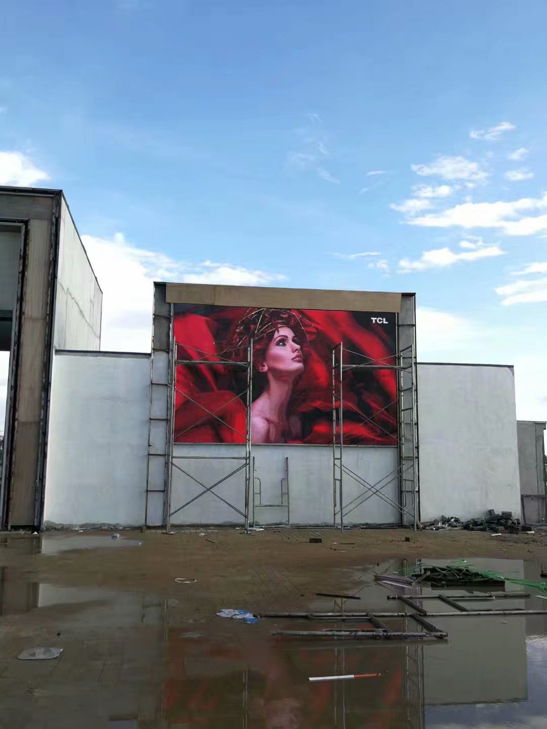 印度尼西亞，雅加達吉達工業(yè)園戶外P6+室內(nèi)2.5完美閃耀國外