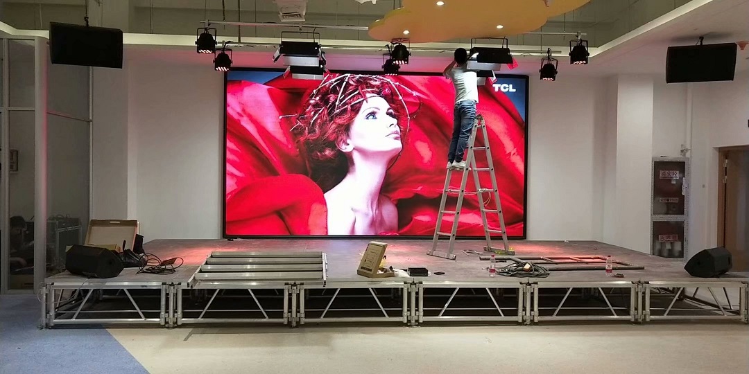 張家港恒光國際商業(yè)廣場室內(nèi)P3全彩大屏幕完美點亮！