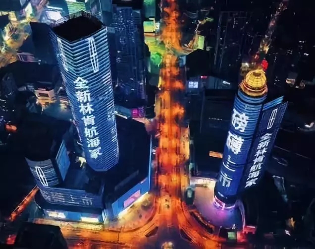 景區(qū)景點為何要擁抱戶外傳媒 1.webp.jpg 景區(qū)景點為何要擁抱戶外傳媒 1.webp.jpg