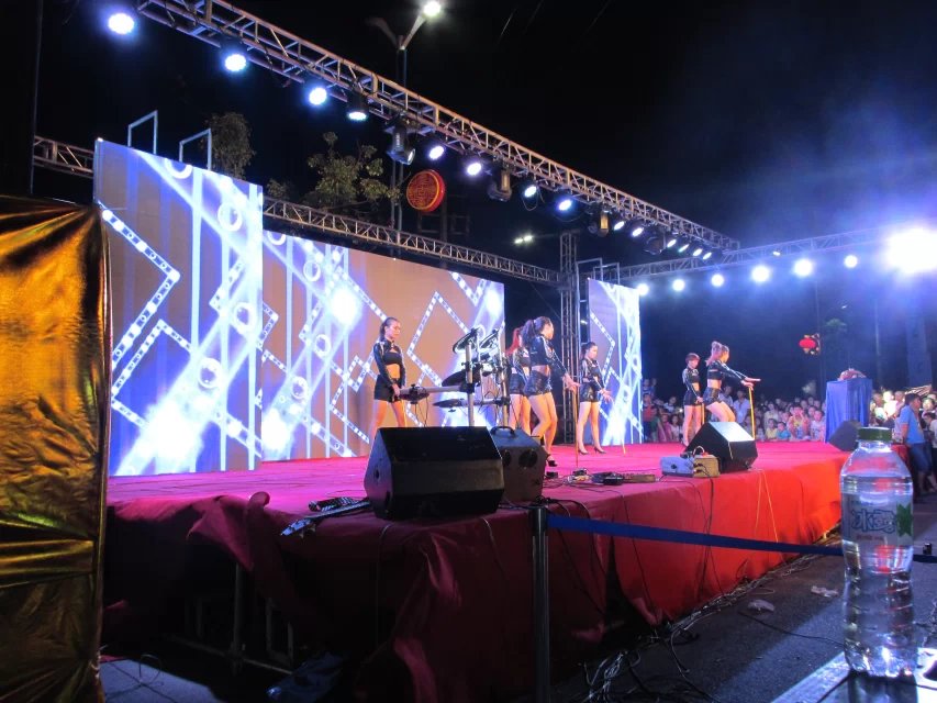 P2.5租賃LED<a href=http://m.gdhjsme.com/quancai/ target=_blank class=infotextkey>全彩顯示屏</a>