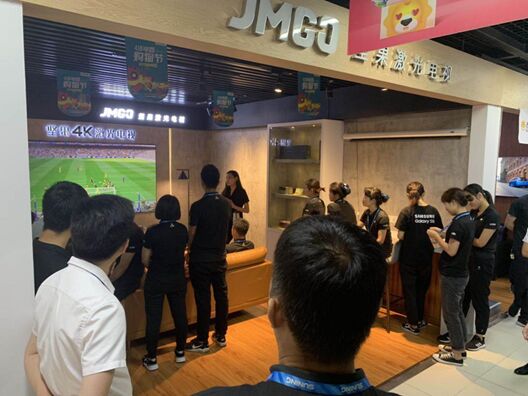 家用激光電視持續(xù)成長(zhǎng)，大屏彩電順勢(shì)崛起