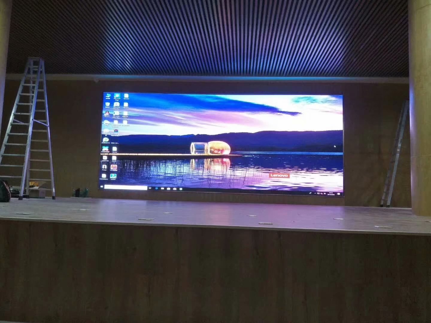 室內(nèi)<a href=http://m.gdhjsme.com target=_blank class=infotextkey>led屏</a>