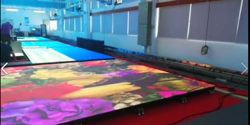 LED互動<a href=http://m.gdhjsme.com/dizhuan/ target=_blank class=infotextkey>地磚屏</a>